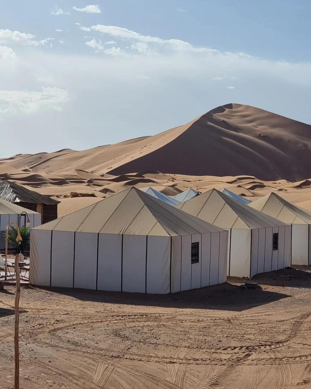 Royal Sands Camp เมอร์ซูกา ภายนอก รูปภาพ